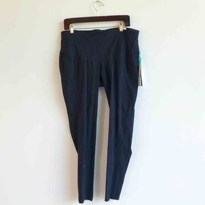 Livi Active Black Control Leggings